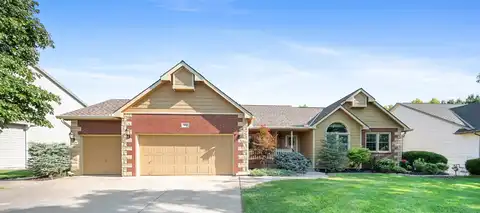 102 N Rainbow Lake Ter, Wichita, KS 67235