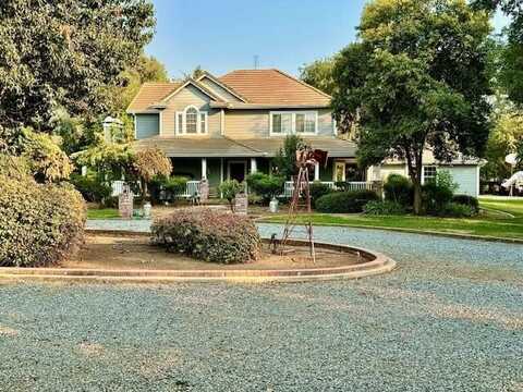 21981 Avenue 245, Lindsay, CA 93247