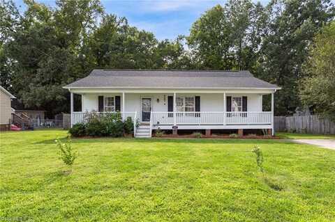 107 Duncan Drive, Thomasville, NC 27360