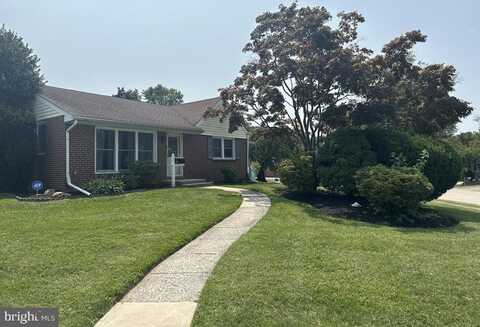 1 VALLEY VIEW CR, EAST NORRITON, PA 19401