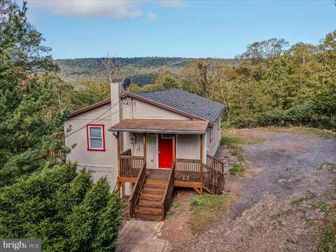 349 TRAPPER RIDGE LANE, HEDGESVILLE, WV 25427