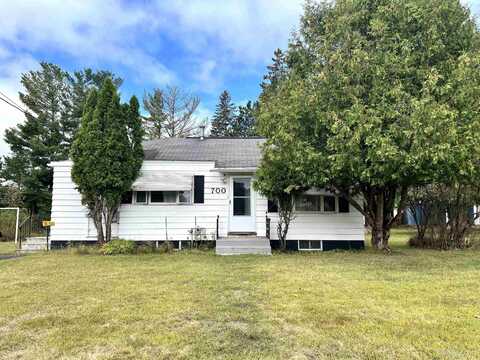 700 Elizabeth, Kingsford, MI 49802