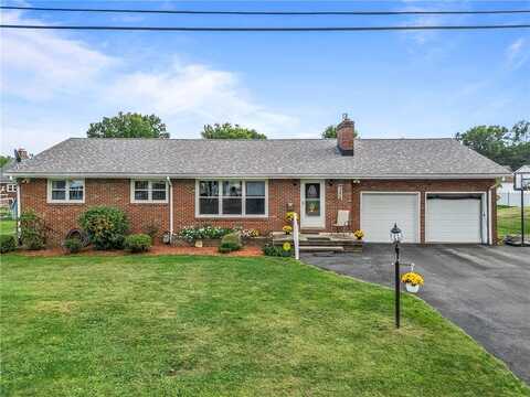 25 W Elizabeth St, Neshannock Twp, PA 16105