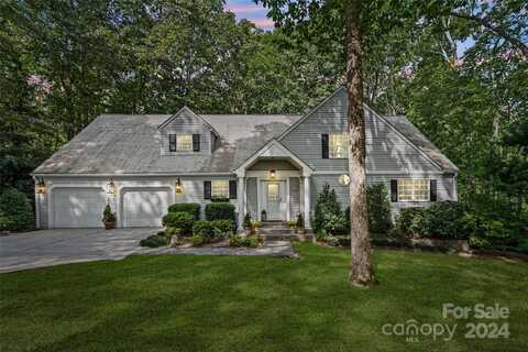 110 Bridlewood Trail, Mills River, NC 28759