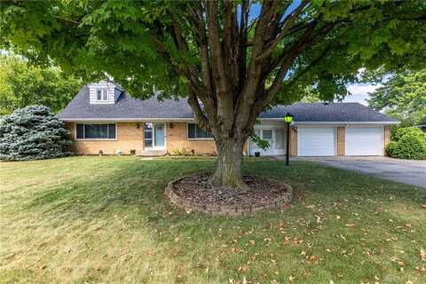 415 W Wenger Road, Englewood, OH 45322