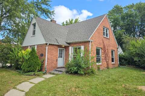 1634 Crooks Road, Royal Oak, MI 48067