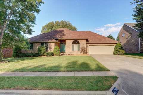 4679 S Turnberry Avenue, Springfield, MO 65810