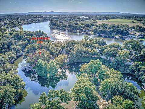 1336 S Lakeside Drive, Kingsland, TX 78639