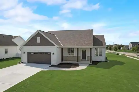 205 Countryside Dr, Slinger, WI 53086