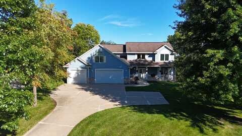 68 Mc Intosh Rd, La Crescent, MN 55947