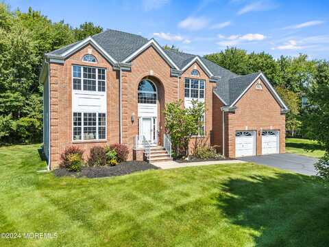 72 Mcfarlane Circle, Monroe, NJ 08831