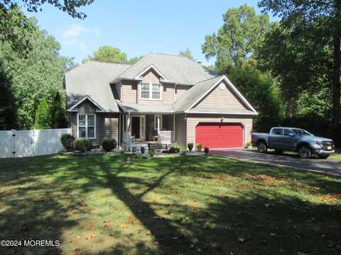 4 Scarlet Oak Court, Jackson, NJ 08527