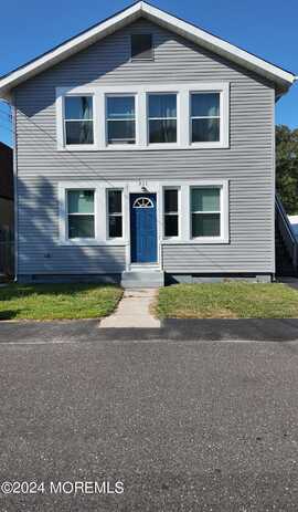 715 Buchanan Street, Toms River, NJ 08753