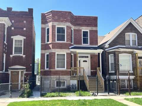 228 N Leclaire Avenue, Chicago, IL 60644