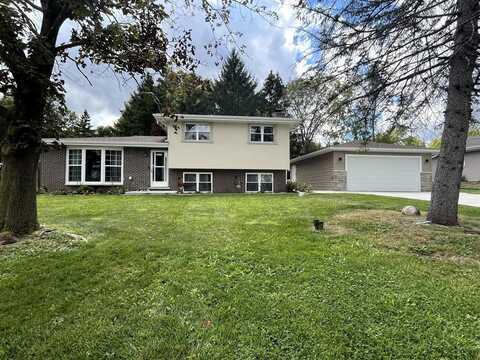 16w311 93rd Place, Burr Ridge, IL 60527