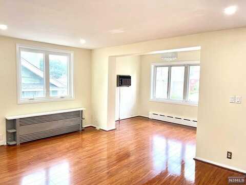 358 Lafayette Avenue, Cliffside Park, NJ 07010