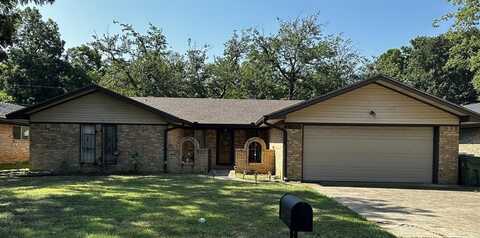 1306 Ashbury Court, Arlington, TX 76015