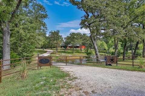 1380 Rich Road, Whitesboro, TX 76273