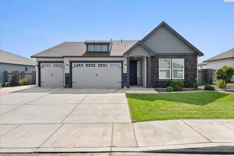 8201 Fernow Street, West Richland, WA 99353