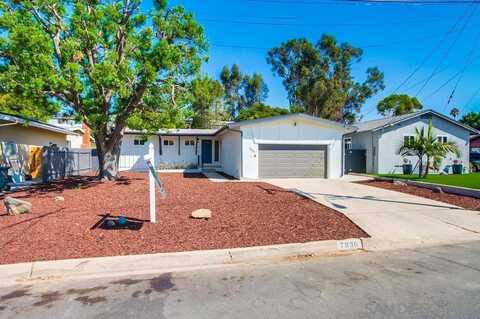 7836 Deborah Pl, Lemon Grove, CA 91945