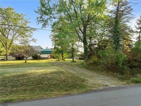 296 Hunker Waltz Mill Rd, New Stanton, PA 15639