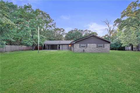 15607 Quail RD, Fayetteville, AR 72704