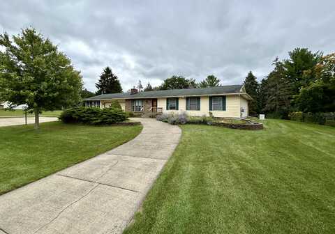 2188 Candlewood Drive, Charlotte, MI 48813