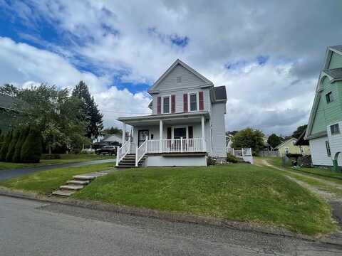 157 Lamberton St., Franklin, PA 16323