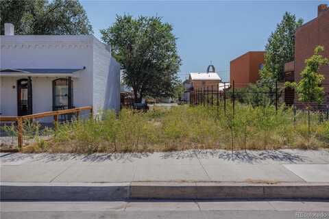 325 F Street, Salida, CO 81201