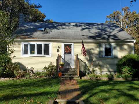 22 Frances Road, Harwich, MA 02645