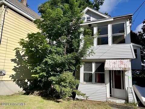 885 Yorkston Street, Schenectady, NY 12303