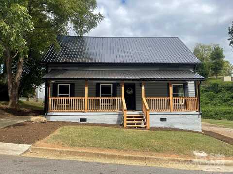 202 Hickory Street, Granite Falls, NC 28630