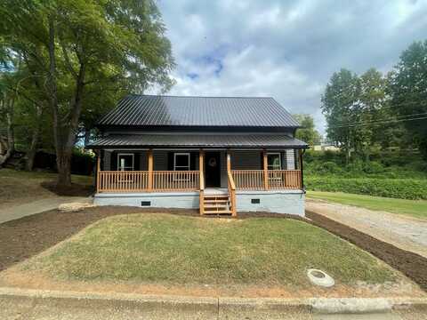 202 Hickory Street, Granite Falls, NC 28630