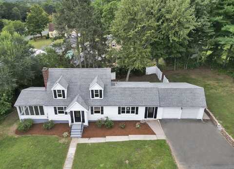 15 Manning Road, Windsor Locks, CT 06096