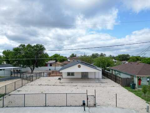 248 Ray, Del Rio, TX 78840