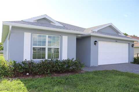 2924 NE 4th Place, Cape Coral, FL 33909