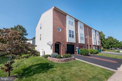 53 FREEDOM TERRACE, EASTON, PA 18045