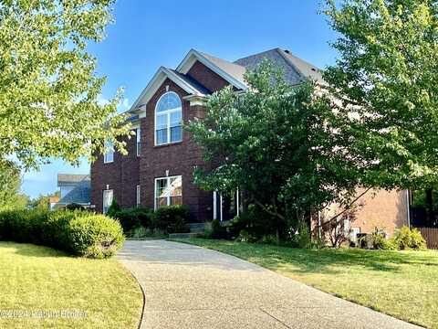 4607 Cherry Forest Cir, Louisville, KY 40245