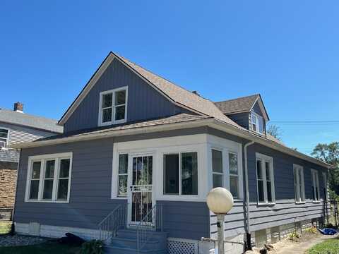 2221 W 10th Place, Gary, IN 46404