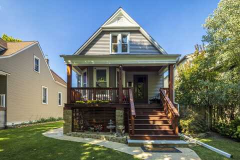 4234 N Avers Avenue, Chicago, IL 60618