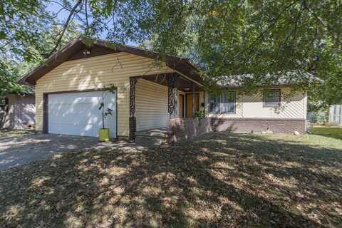 1348 S Arcadia Avenue, Springfield, MO 65804