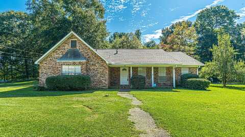 1304 Marie St., Hattiesburg, MS 39402