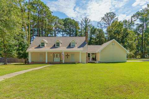 101 Pinewood Dr., Hattiesburg, MS 39402