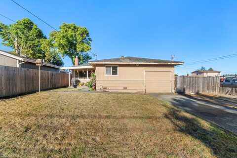 1606 Ronald Avenue, Fortuna, CA 95540