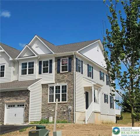 625 Fountain View Circle unit: 10, Macungie, PA 18104