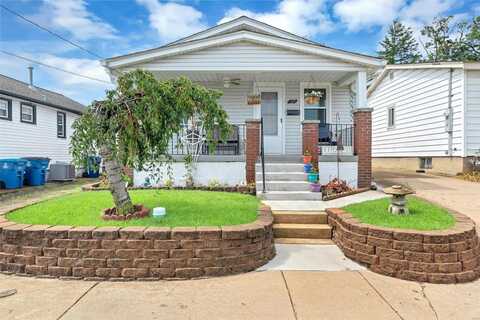 320 Lenhardt Avenue, Saint Louis, MO 63125