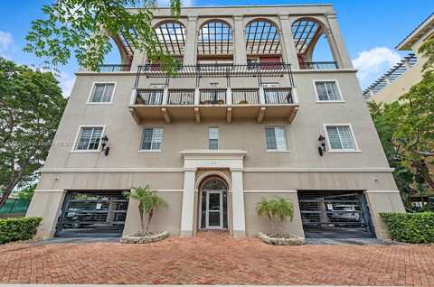 115 Mendoza Ave, Coral Gables, FL 33134