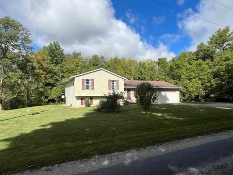 6110 Parks Rd, Bucyrus, OH 44276