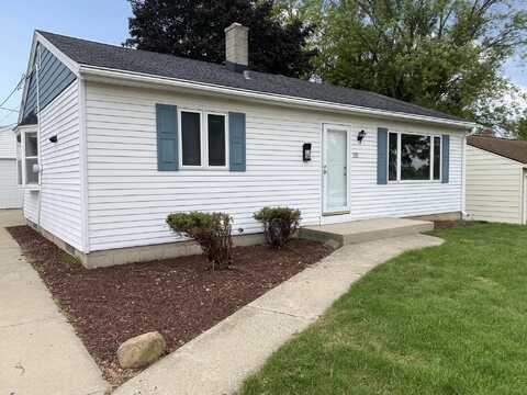 1133 Margaret St, Waukesha, WI 53186