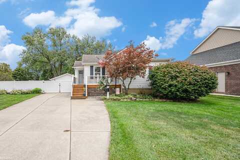 22016 Grossedale, Saint Clair Shores, MI 48082